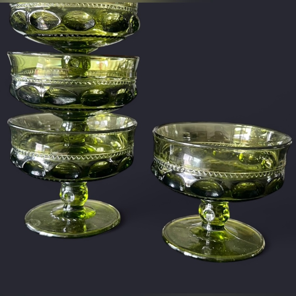 4 VINTAGE MCM Indiana Glass King's Crown Thumbprint Footed Green Sherbet Dishes - Picture 5 of 5
